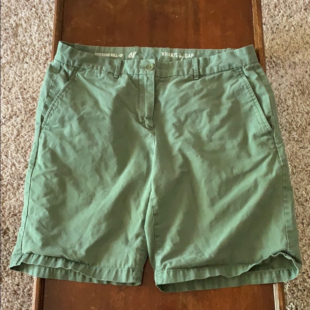Comfy Green Gap Boyfriend Shorts